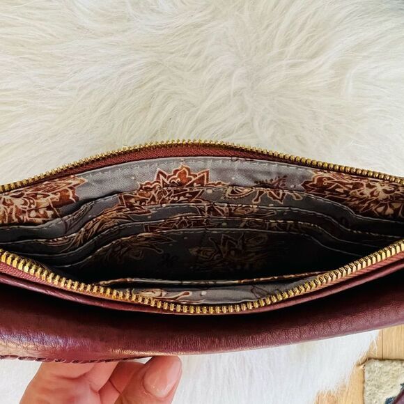 Hobo‎ Pocket Leather Wristlet Wallet Clutch, Wrist Strap, Cash, Cards, PORT, NWT - Picture 11 of 16